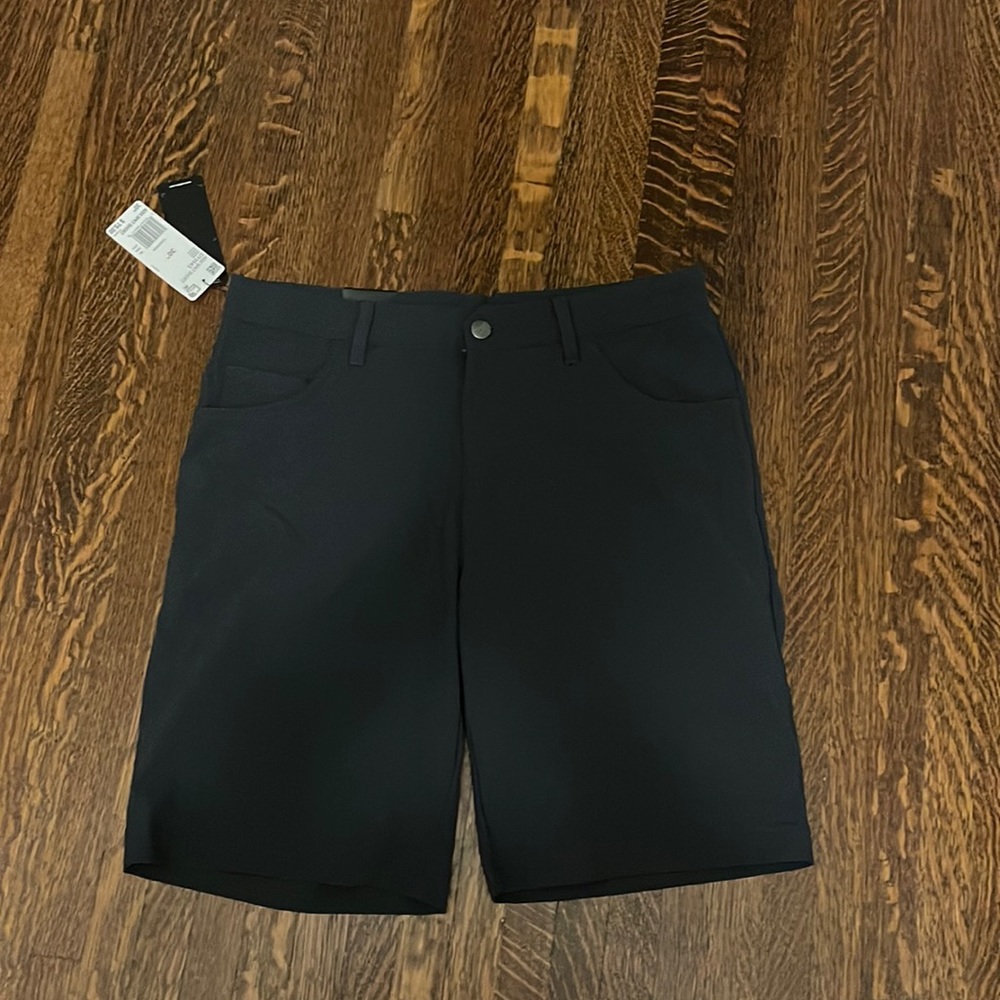 NWT Adidas mens adicross 5 pocket shorts size 30